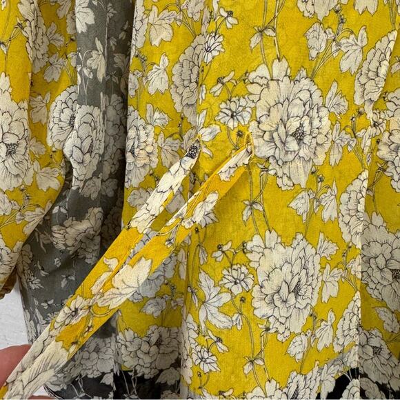 Cabi Yellow & Grey Floral Boho 3/4 Sleeve Blouse Womens S Sheer Puff Sleeve Top - Picture 9 of 12